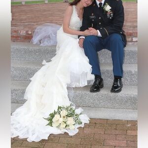 Custom made Elegant White Wedding Dress with Velcro train for easy detachment